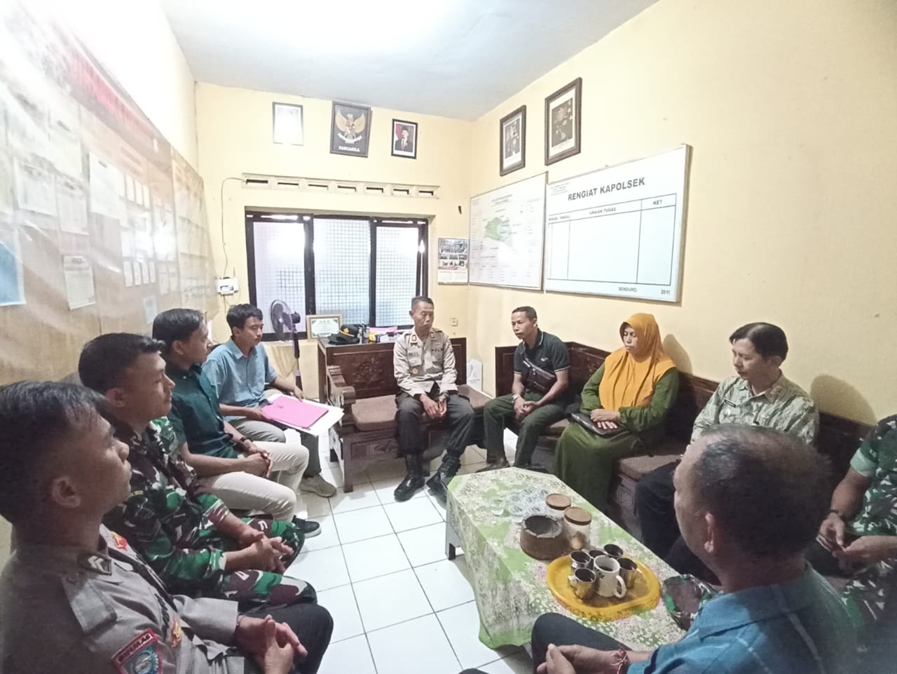 Rakor Kamtibmas di Mapolsek Senduro: Meningkatkan Keamanan dan Ketertiban Masyarakat
