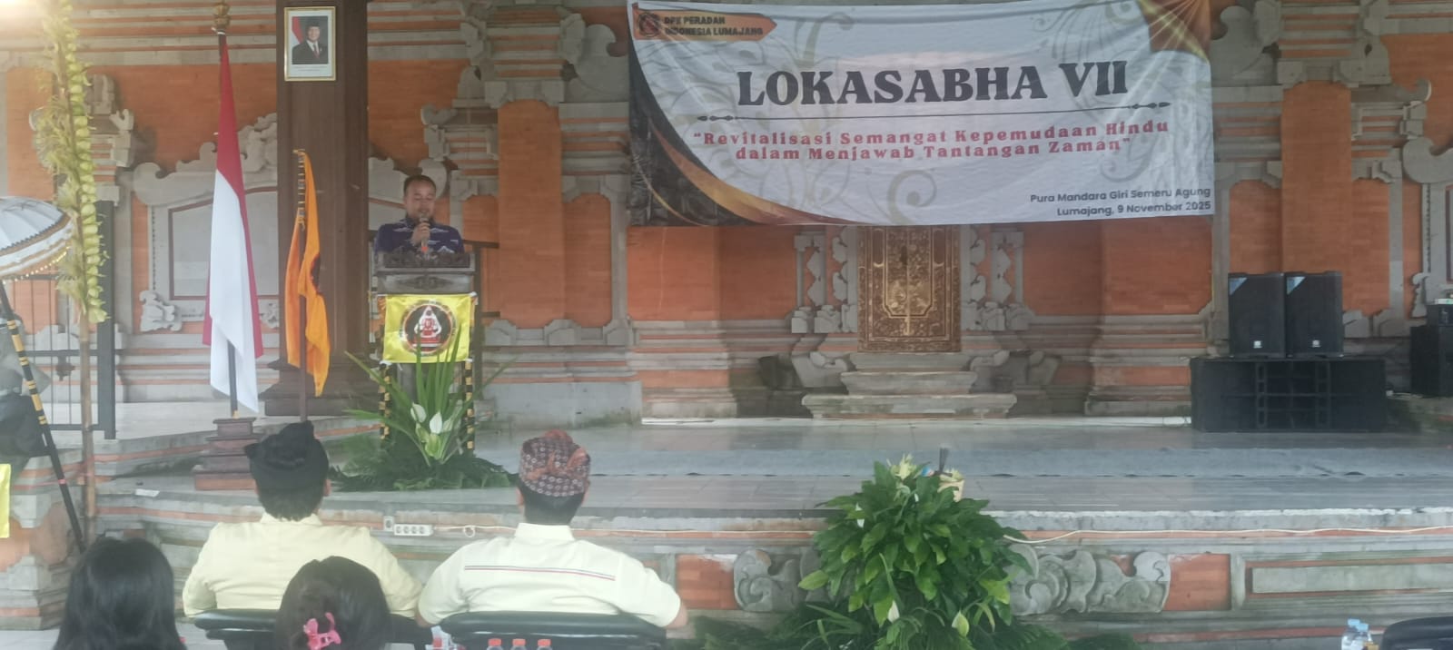 Revitaslisai Pembinaan Umat Hindu Menjawab Tantangan Zaman