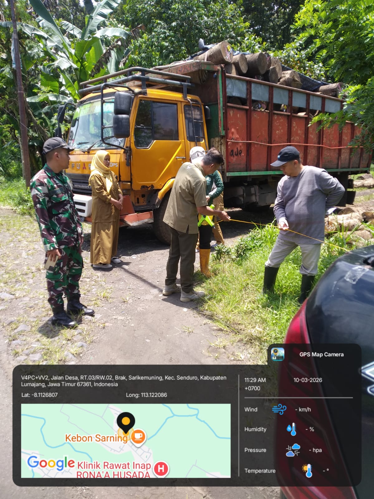 Percepat Pembangunan Ekonomi, Kasi PMD Kecamatan Senduro Kawal Pengukuran Lahan KDMP di Desa Sarikem