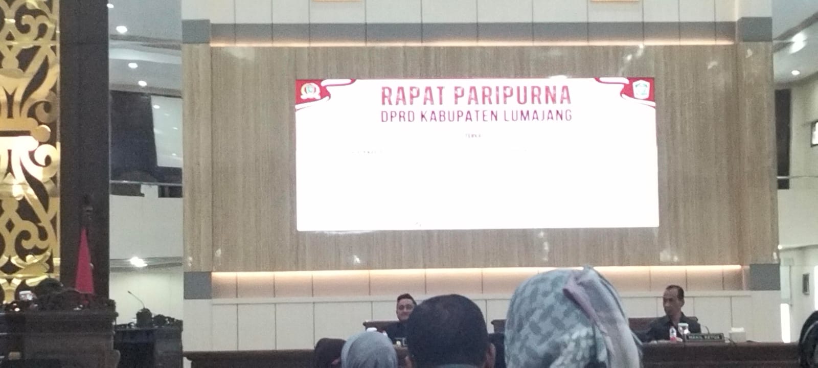 Mewakili Camat, Kasi Pemerintahan Senduro Hadiri Paripurna DPRD Lumajang Bahas Raperda 2026