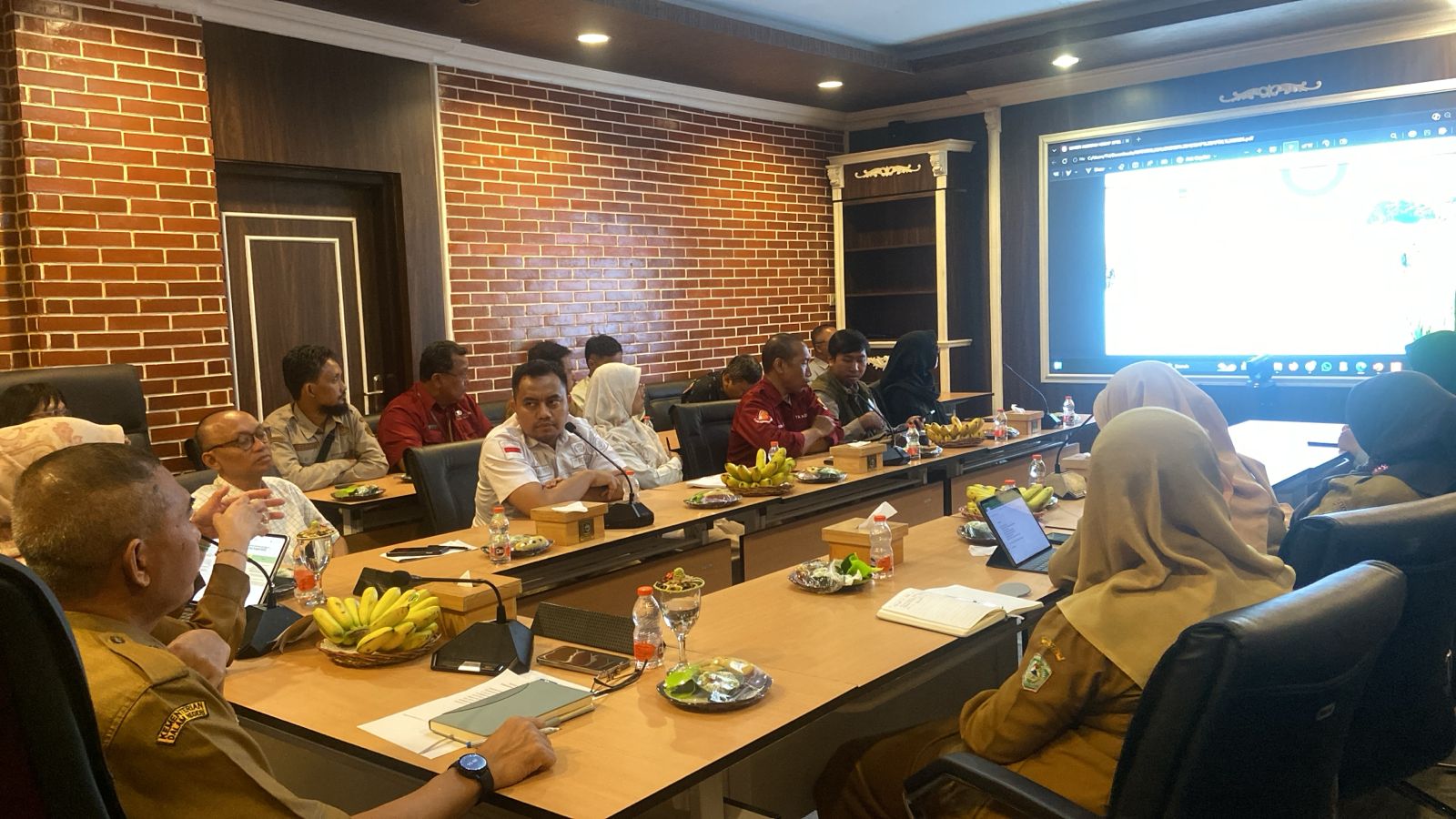 Tingkatkan Produksi Pisang Mas Kirana & Manggis, Camat Senduro Hadiri Rakor HDDAP 2026