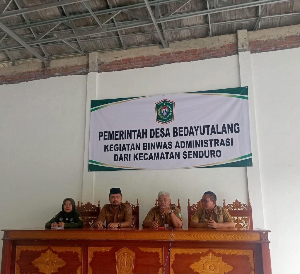 TIM BINWAS KECAMATAN SENDURO PERKUAT TATA KELOLA ADMINISTRASI BEDAYUTALANG MELALUI MONEV LANJUTAN