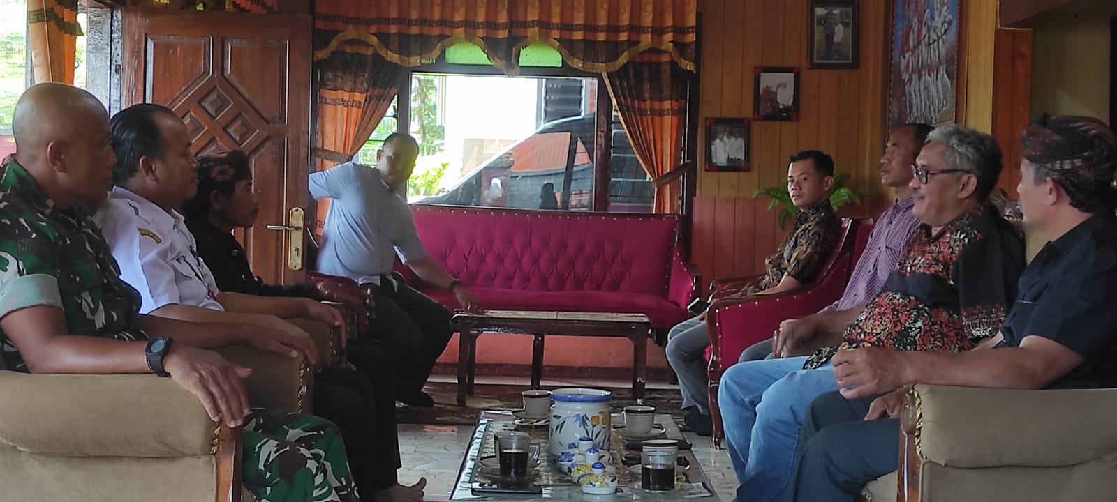 Tingkatkan Sinergi Kebudayaan, Camat Senduro Hadiri Musyawarah Penguatan Masyarakat Hukum Adat Tengg