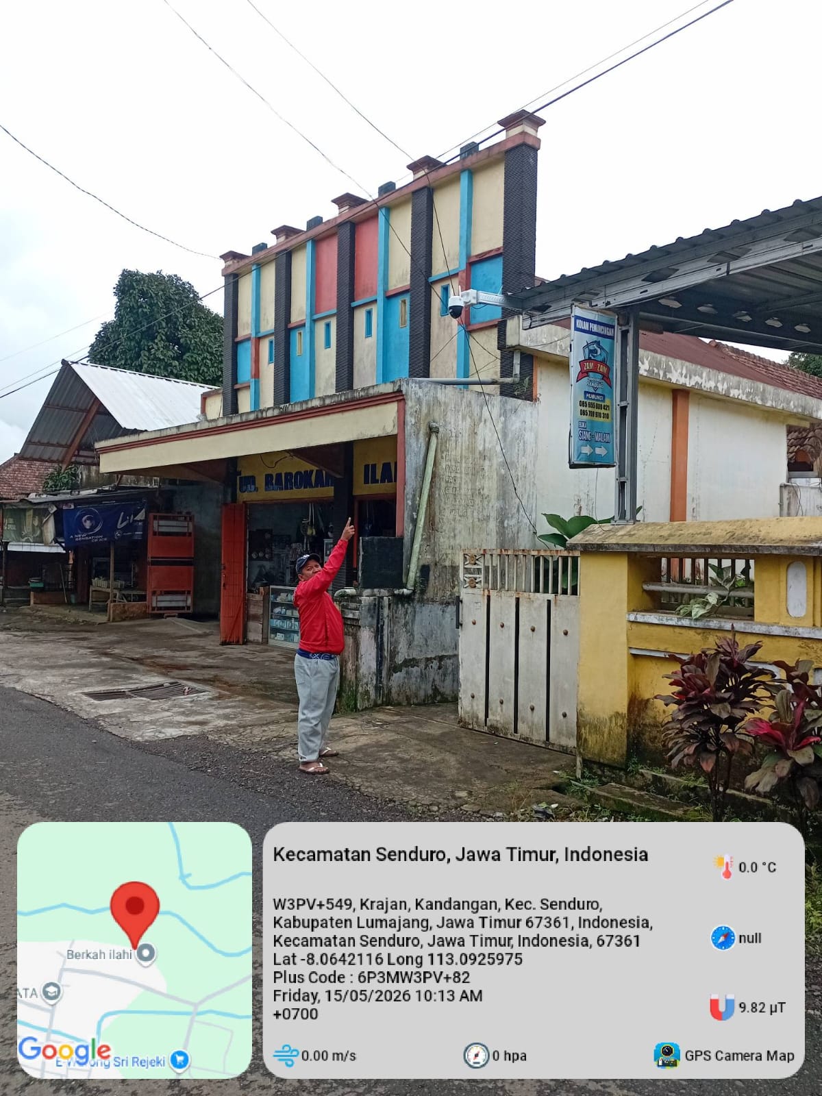 Tingkatkan Keamanan Lingkungan, Pemdes Kandangan Pasang PJU dan CCTV di Dusun Krajan