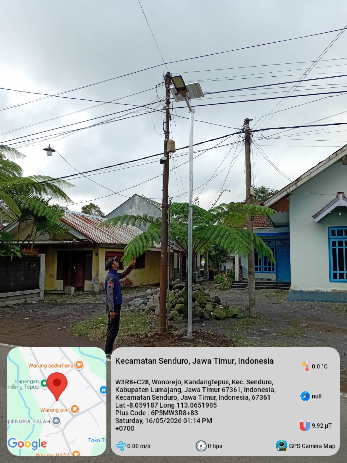 Tingkatkan Keamanan Lingkungan, Pemdes Kandangtepus Pasang PJU dan CCTV di Dusun Wonorejo