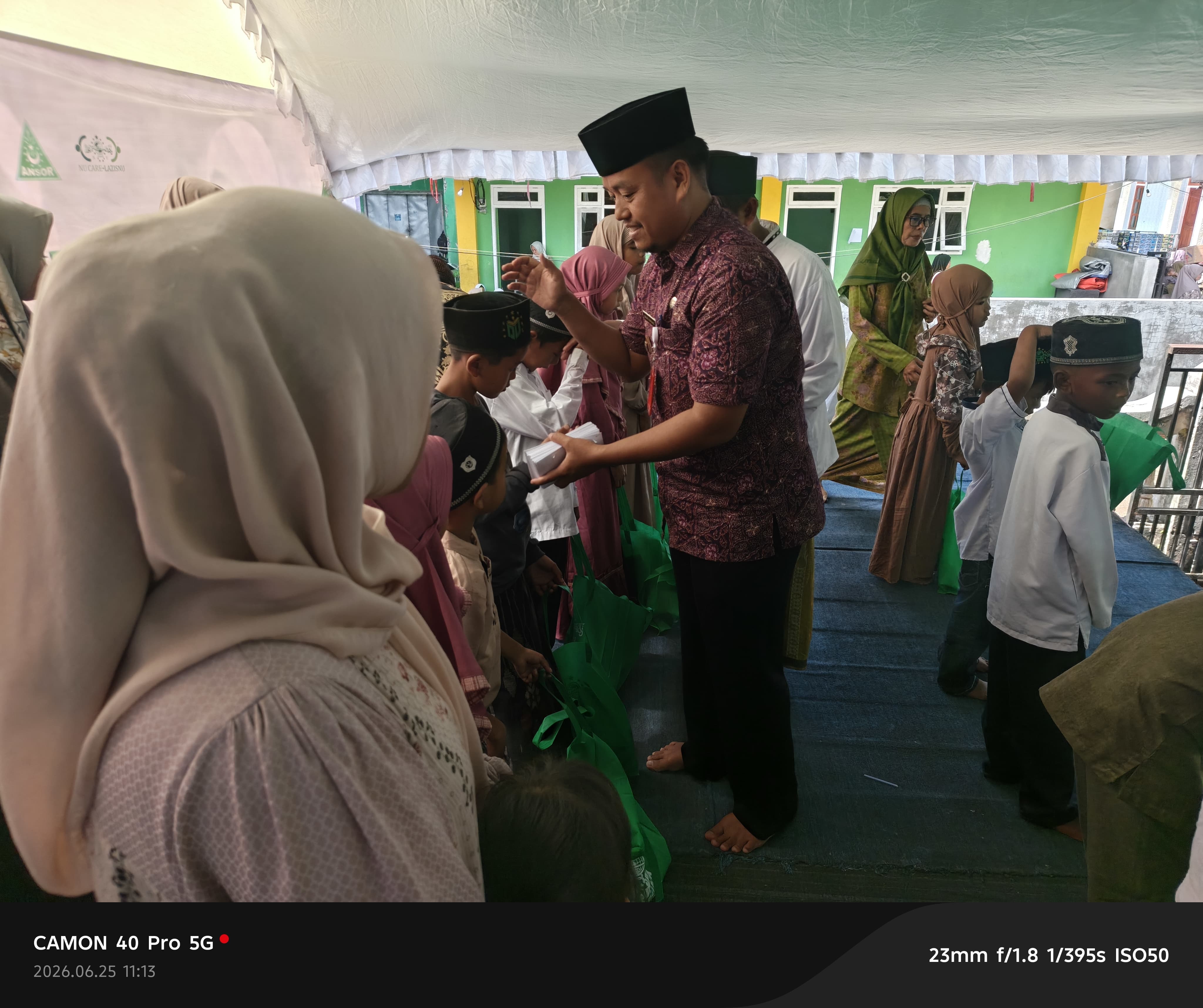Camat Senduro Hadiri Kegiatan Santunan Anak Yatim dan Kaum Duafa di Desa Pandansari