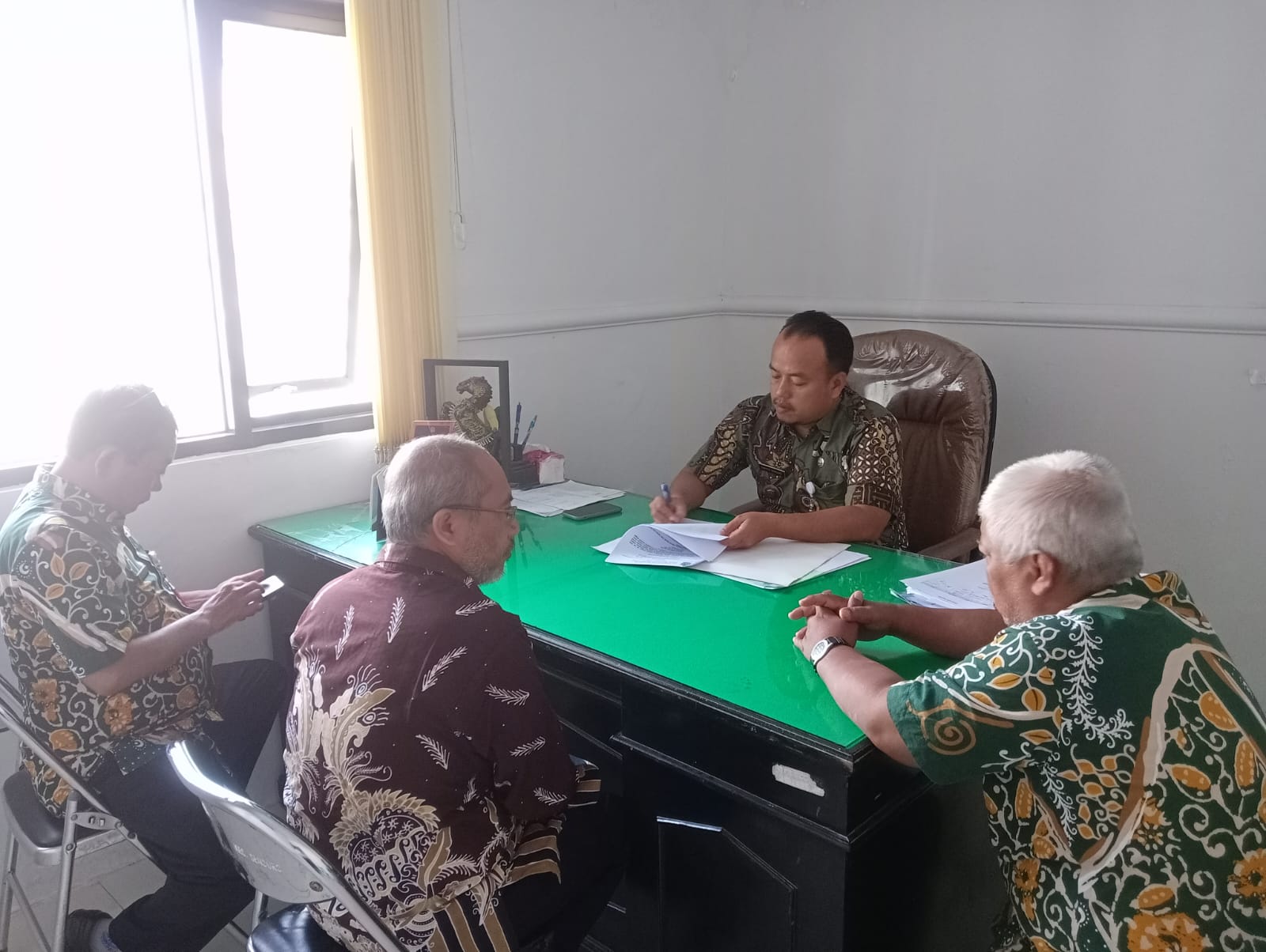 Camat Senduro Pimpin Konsultasi Pengangkatan Perangkat Desa Argosari