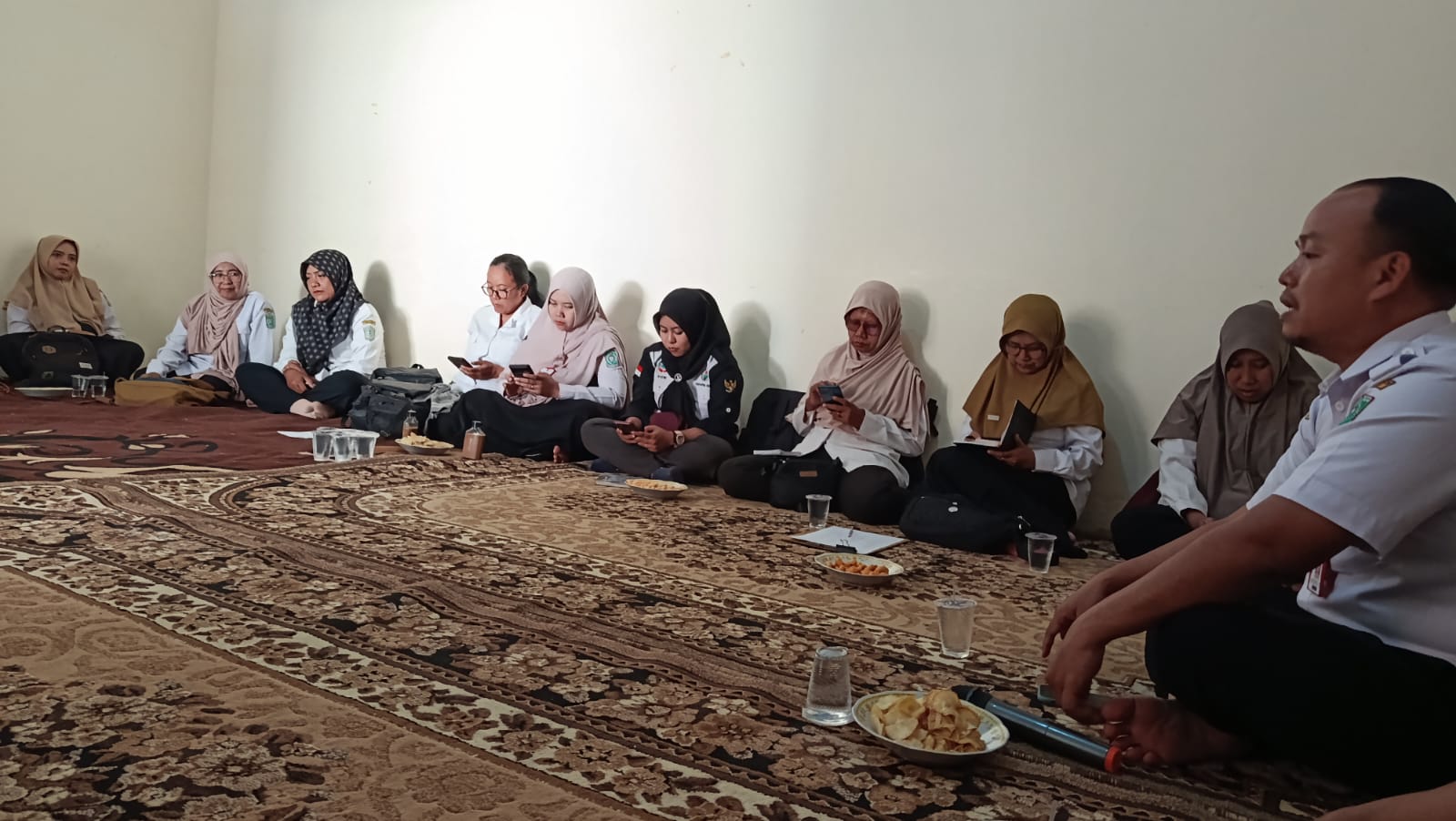 Camat Senduro Hadiri Pembinaan FRC Desa di Wonocepokoayu, Dorong Pengelolaan Dana Desa yang Akuntabe